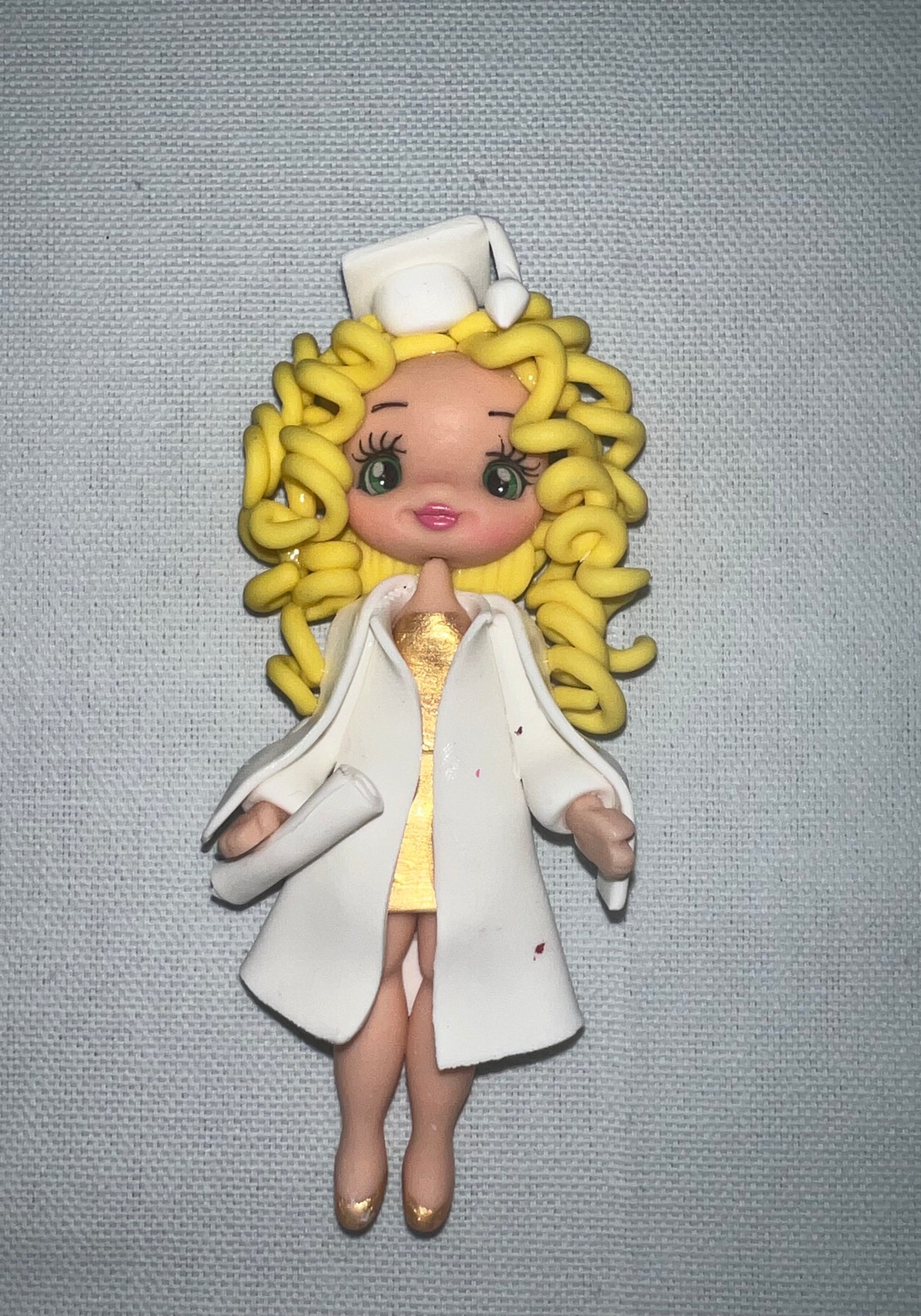 Pre-made Graduation Doll 4 inch with White Cap and Gown, Gold Dress and shoes